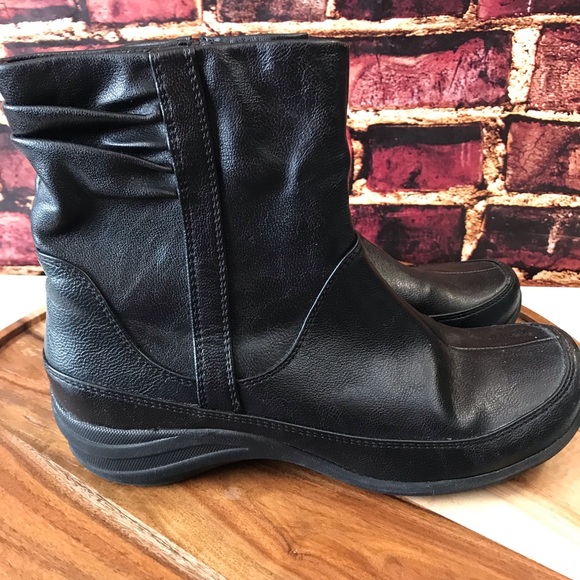Hush Puppies 🐶 ankle booties zip up black 9 - Picture 4 of 7